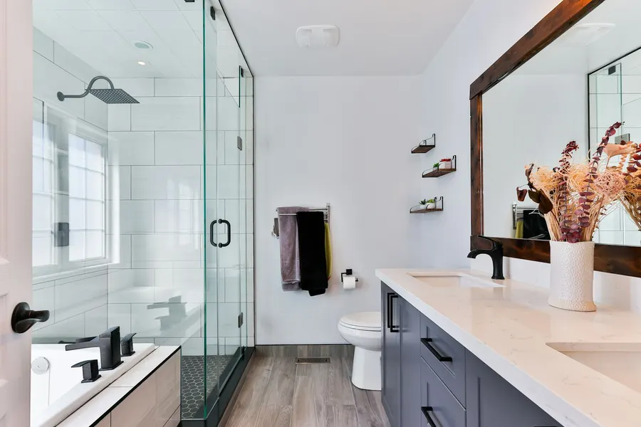 Spotless modern bathroom